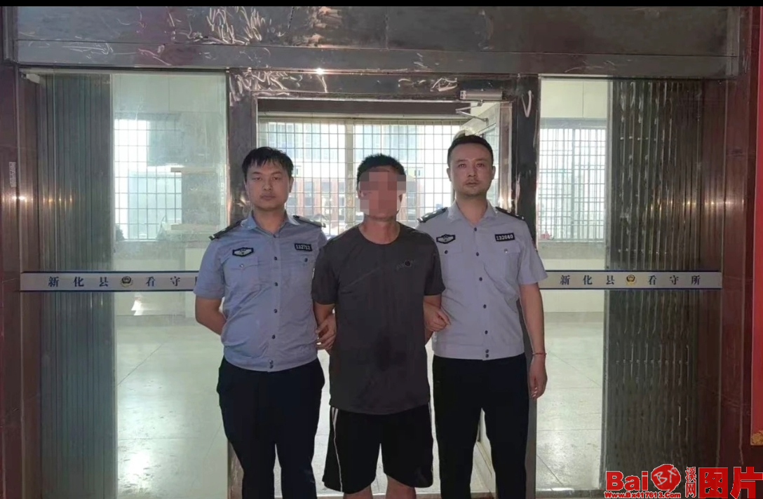 铁腕严查非法捕捞 守护一江碧水安